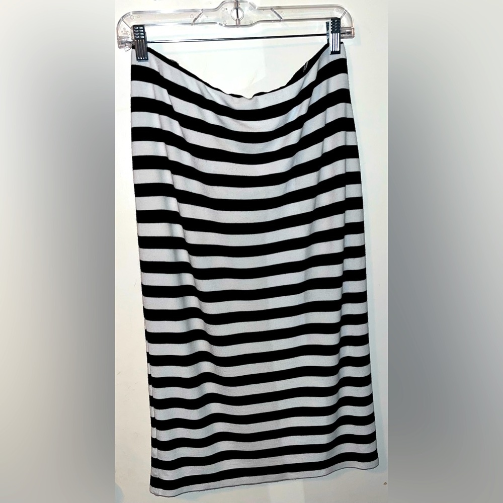 SANCTUARY BLACk & WHITE MIDI SKIRT